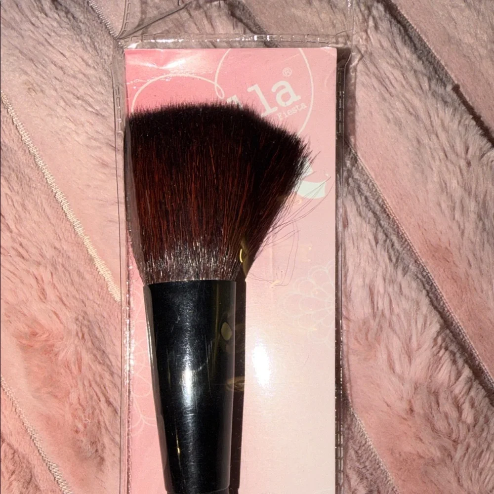 Stella powder‎ Blush Brush